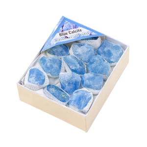 Ruwe stukjes blauw calciet