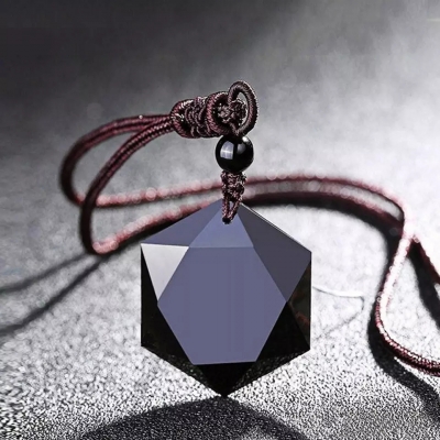 Hexagon ketting van obsidiaan